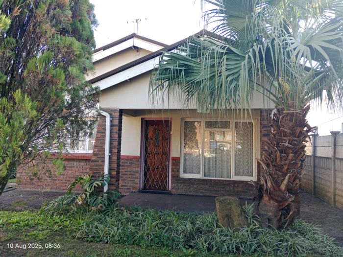 For Sale: House in Prestbury with parking, high visibility, and investment potential.