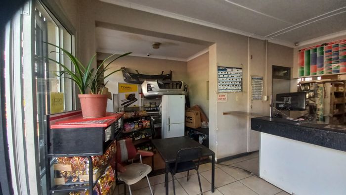 Commercial property for sale in Polokwane Industria with established auto parts business.