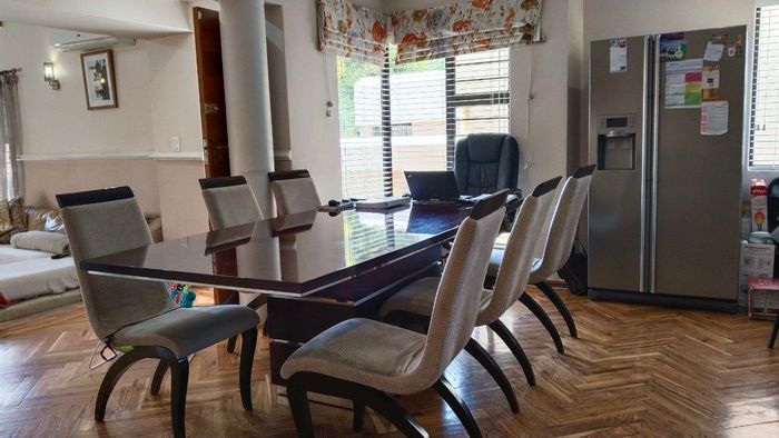 Lonehill House To Rent: 3 Bedrooms, Staff Quarters, Inverter, Water Tank, Pet-Friendly.