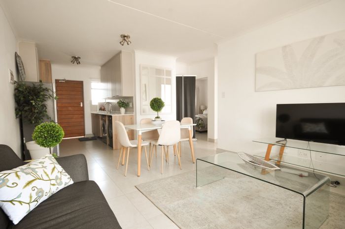 Irene Apartment For Sale: Clubhouse, pool, and fibre-ready units near amenities.