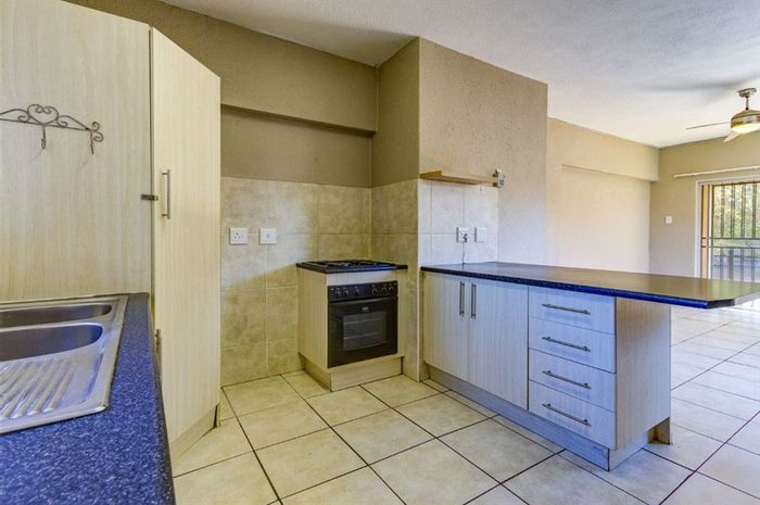 For Sale: Townhouse in Pomona with pool, granny flat, and ample living space.