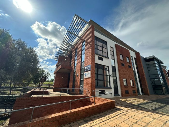 Commercial space to rent in Eco Park Estate, 24/7 security, fibre-ready.