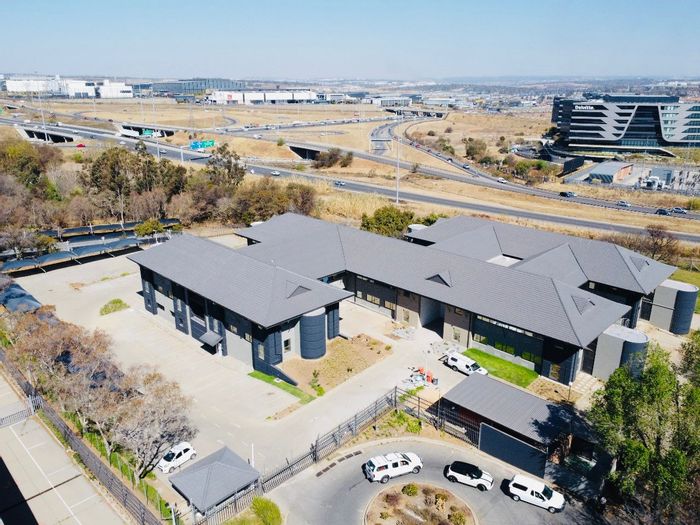 For Sale: Commercial property in Vorna Valley with ample parking and backup generator.