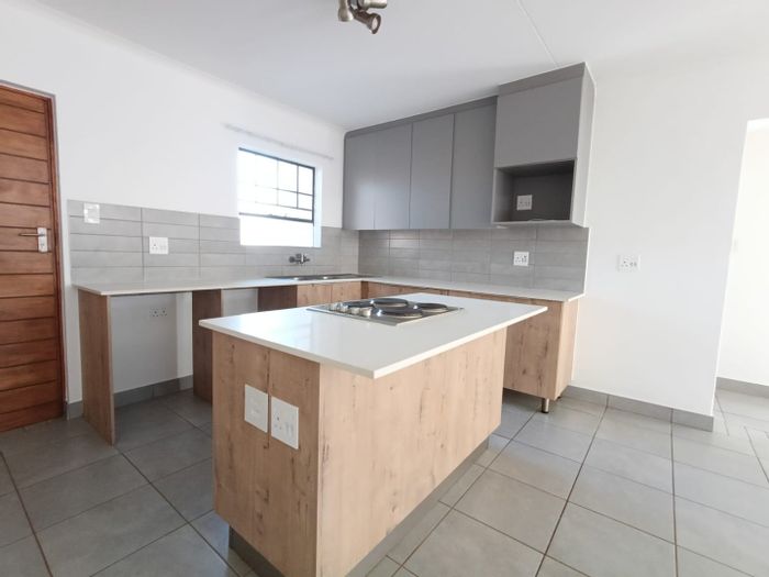 House to Rent in Olivewood: 2 Bedrooms, Fitness Centre, Secure Entry, Prime Location.