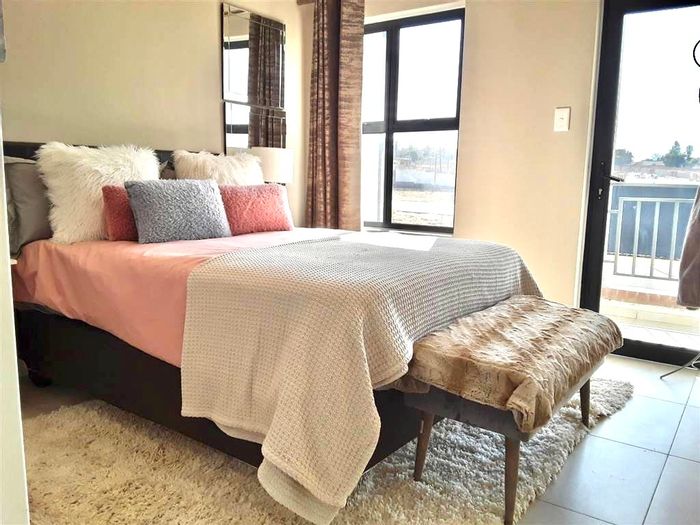 Noordhang Apartment For Sale: 1 Bed, WiFi Ready, Prime Location Near Amenities.
