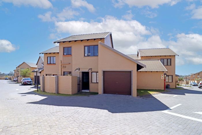 Noordwyk Townhouse For Sale: 2 beds, pool, clubhouse, solar energy, low-maintenance garden.