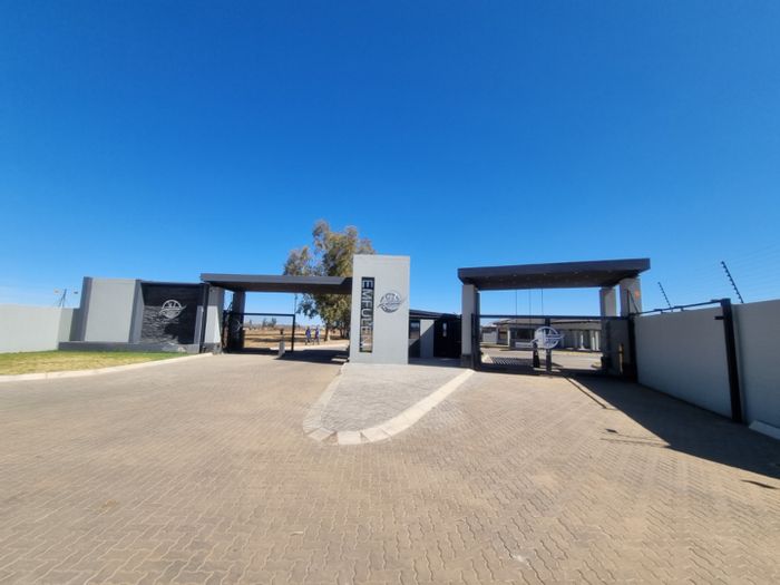 For Sale: 4-bedroom house in Ellaton with security, future amenities, and garage.