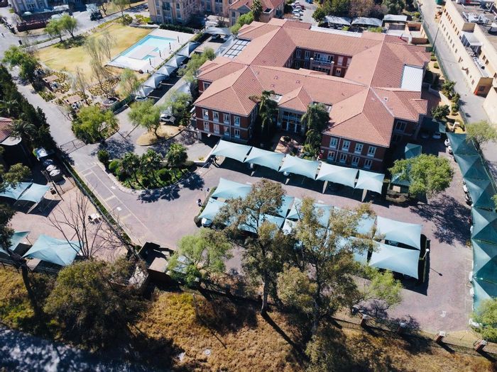 Commercial property for sale in Sunninghill with tenant, rental income, prime location.