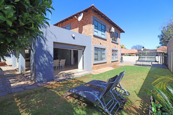 Wierda Park House For Sale: 3 Bedrooms, Braai Room, Solar Power, Secure Living.