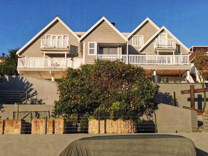 Herolds Bay House For Sale: Ocean views, pool, dual living, and spacious garage.