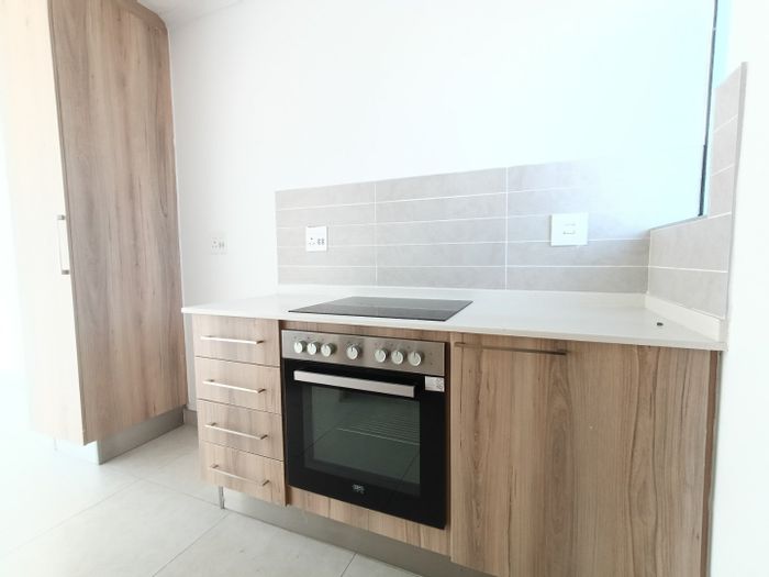 Witfontein Apartment To Rent: 2 Bedrooms, Solar Geyser, Covered Carport, Convenient Location.