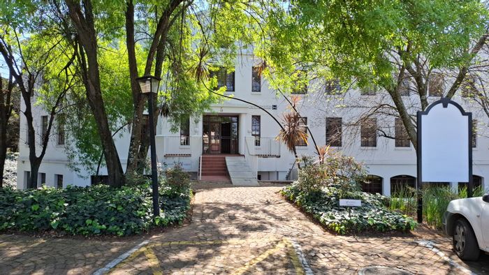 Commercial office for sale in Randjespark with secure access and ample parking.