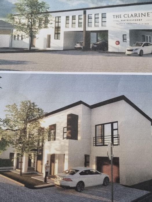 For Sale: Townhouse in Melodie with gardens, close to schools and shopping.