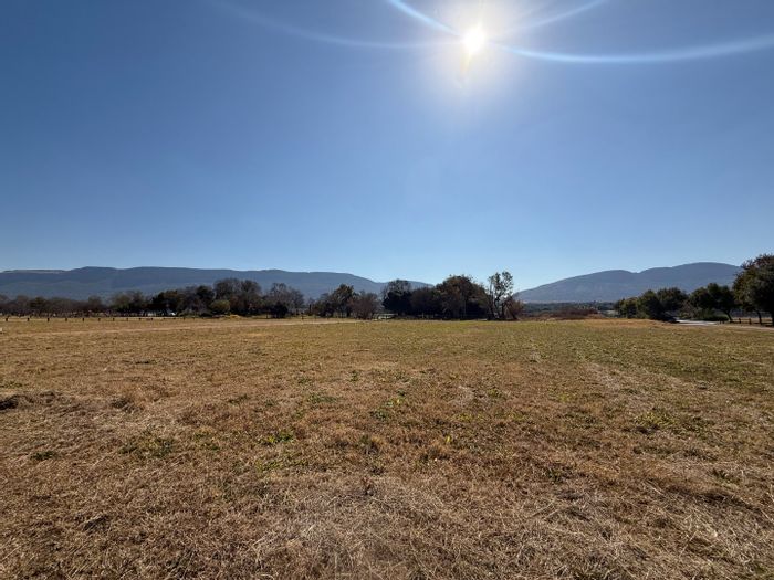 Vacant Land Residential For Sale in The Coves: 2372sqm with nature trails, clubhouse.