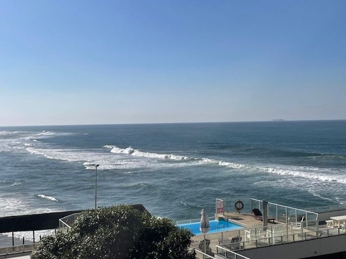 For Sale: 2-Bedroom Apartment in Margate Beach with Sea Views and Pool Access.