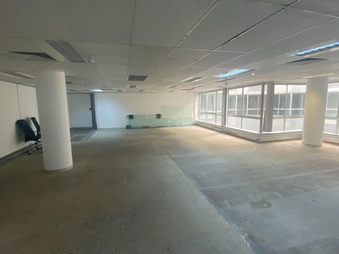 139m2 Commercial Office Space To Rent in Claremont, near amenities and transport.