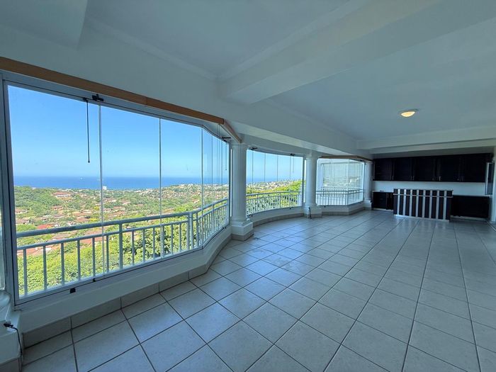 3-bedroom apartment in La Lucia Ridge with ocean views, pool, and gardens. To Rent.