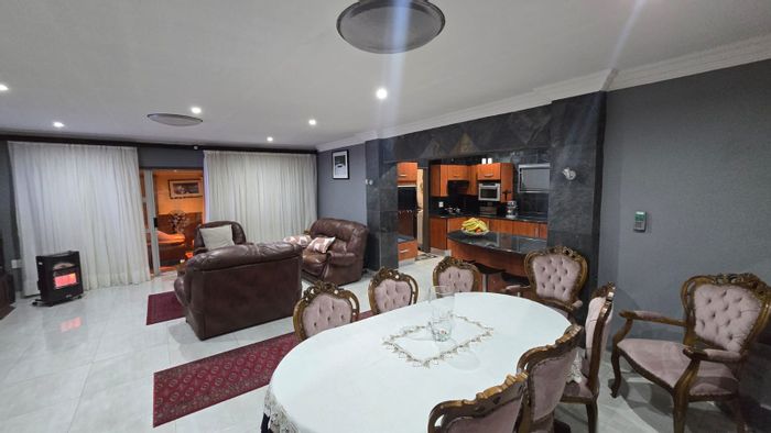 Rooihuiskraal House For Sale: 4 Bedrooms, 3 Living Areas, Security Features, Approved Plans.