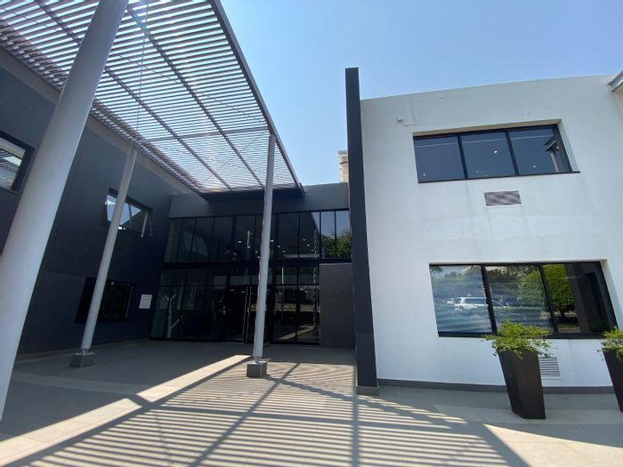 Commercial office to rent in Fourways with backup power, parking, and security.