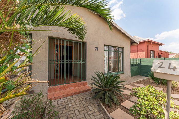 Dual 3-bedroom homes for sale in Krugersdorp West, ideal for families or investors.
