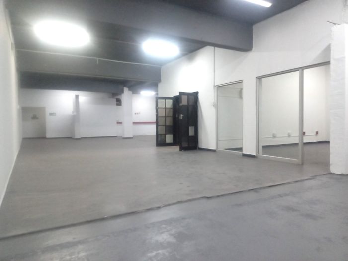 Commercial space to rent in Mountain Rise with secure parking and utilities included.