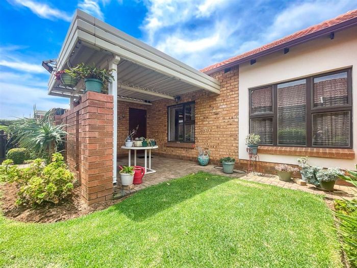 For Sale: Townhouse in Benoni North with 24-hour security and community amenities.