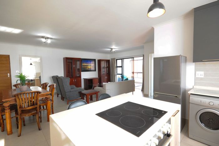 Glen Marais Apartment To Rent: 2 beds, en-suite, balcony, secure estate, double carports.