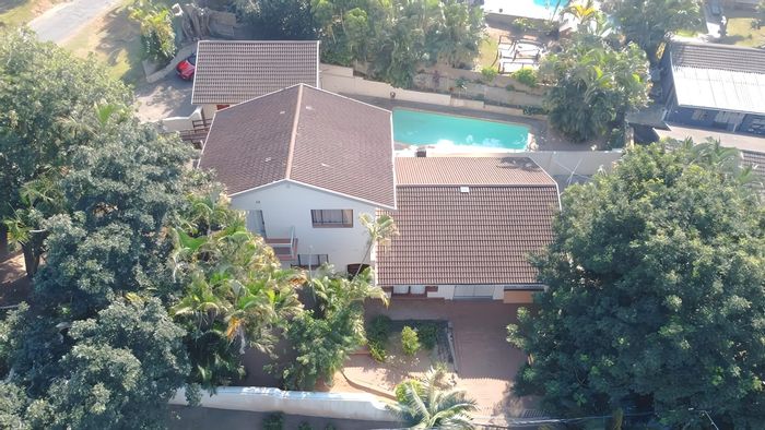 Blythedale Central House For Sale: 4 beds, pool, separate apartment, beach access.