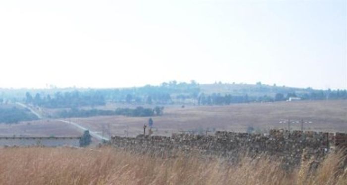 1.1 Ha Vacant Land in Doornrandje For Sale, Ideal for Agriculture and Business.