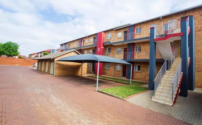 For Sale: Stone Ridge Apartment with 2 beds, garage, balcony, and prepaid electricity.