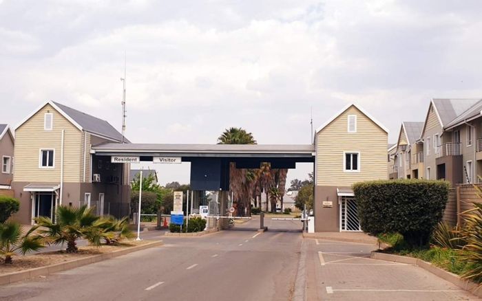 For Sale: Apartment in Riverspray Lifestyle Estate with amenities like pool, clubhouse, and tennis courts.