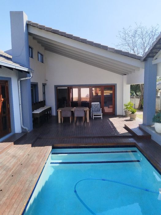 1-Bedroom Apartment To Rent in Fourways with pool access and secure estate living.