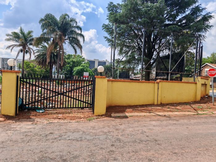 Vacant Land Residential for Sale in Bedfordview Central - Versatile Development Options Available.