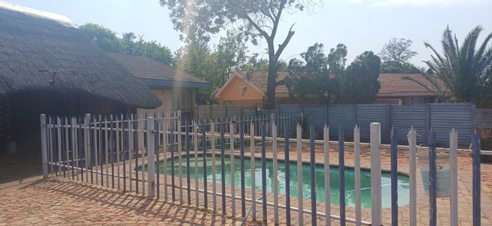 For Sale: 3-Bedroom House in Allanridge Central with Entertainment Space and Garage.