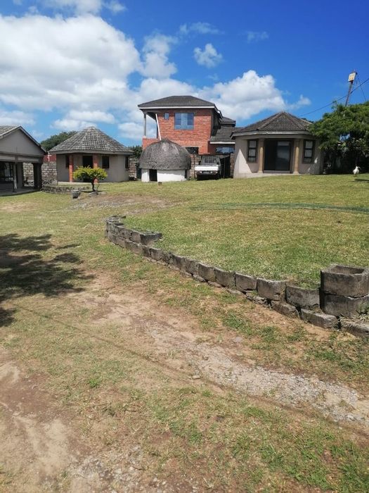 For Sale: Spacious 4-bedroom house in Mandlazini, near school and shops.