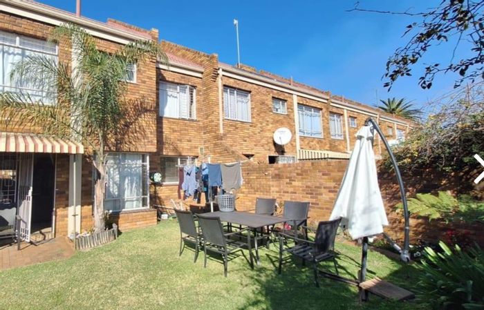 For Sale: Townhouse in Pollak Park with private garden, secure parking, and spacious layout.