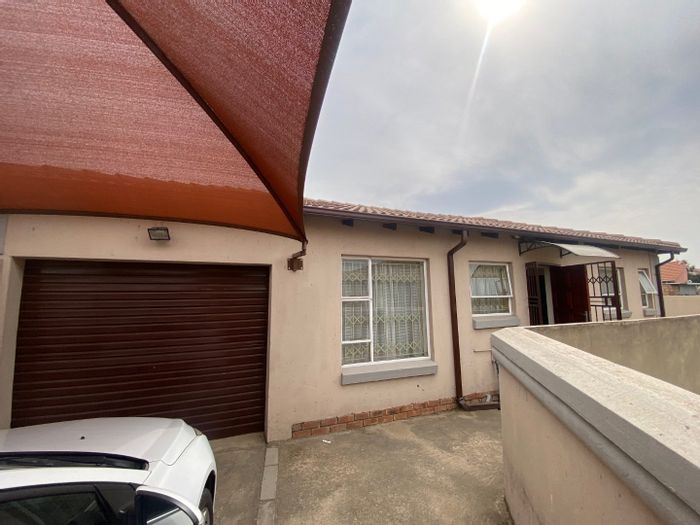 For Sale: House in Sharon Park with 3 bedrooms, garage, and outdoor braai area.
