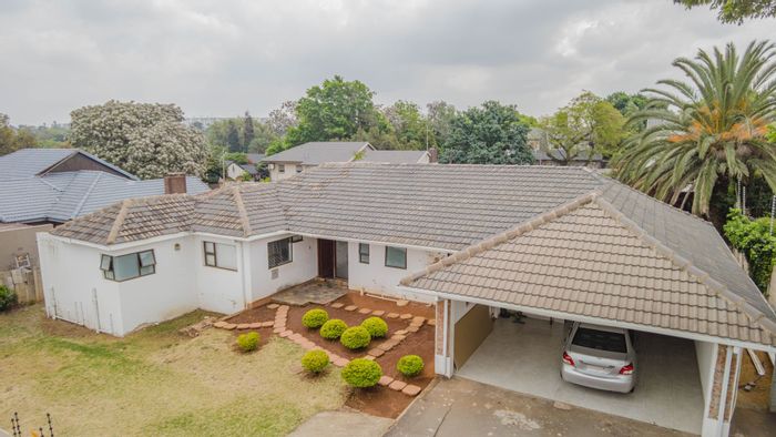 For Sale: Spacious 4-Bedroom House in Eastleigh Ridge with Garage and Maid’s Quarters.