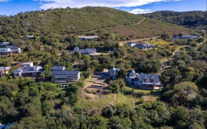 Vacant Land Residential in Phantom Pass For Sale: Secure estate, private jetty, nature trails.