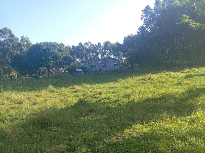 Vacant land for sale in Esikhawini Central, ideal for development and investment.