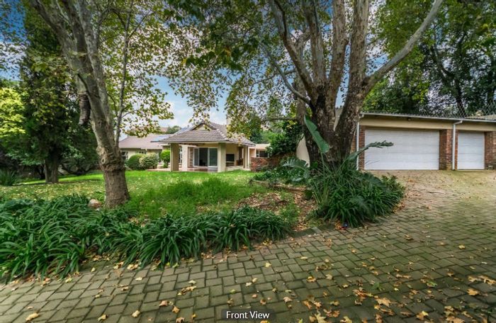 Ferndale House For Sale: 4 bedrooms, 4 garages, flexible spaces, covered patio.