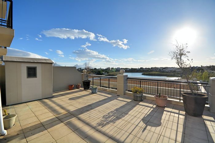 Property #2424253, Apartment Rental Monthly in Century City