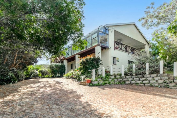 For Sale: Spacious 4-bedroom house in Groenvallei with pool and dual access.