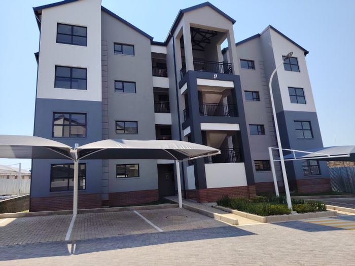 For Sale: 1-Bedroom Apartment in North Riding with Pool, Gym, and Security.