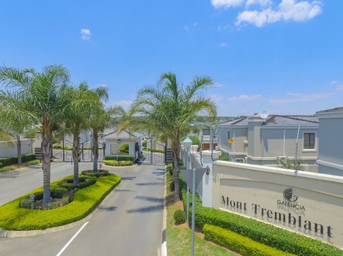 For Sale: 3-Bedroom House in Fourways with rental income, clubhouse, and security.