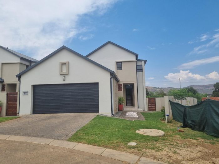 La Camargue Private Country Estate House For Sale: 3 beds, en-suites, garden, double garage.