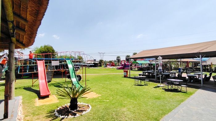 For Sale: Commercial property in Glen Donald AH with event venues and residential units.