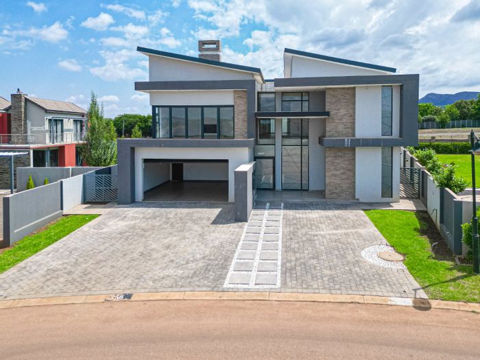 Gateway Manor House For Sale: 6 Bedrooms, Pool, Garden, Secure Estate Living.