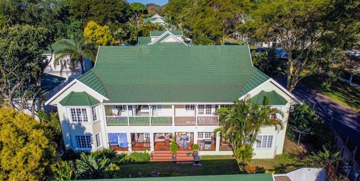 To Rent: Furnished 2-Bedroom Apartment in Mount Edgecombe Country Club Estate with amenities.