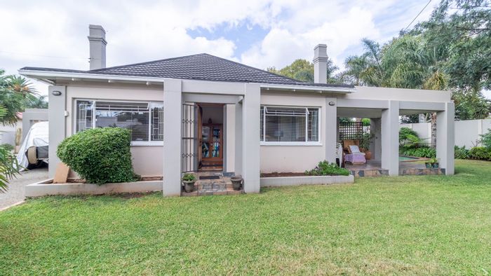 Spacious 4-bedroom house in Sydenham with pool, garden, and security features. For Sale.
